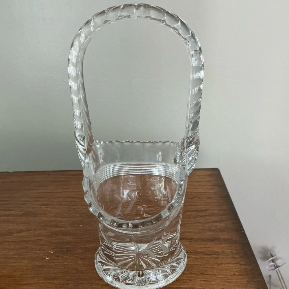 Duncan & Miller etched glass bride's basket